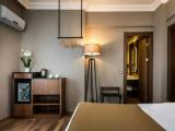 Standard Double room with city view