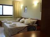 Standard room with mountain view