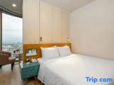 Junior Suite with city view