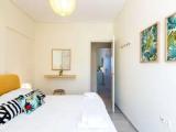 Standard Triple room with sea view