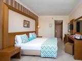Standard room with land view