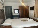 1 Bedroom Standard Double room with courtyard view