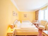 Comfort Double room with balcony and with partial sea view