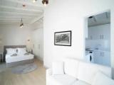 Suite with view
