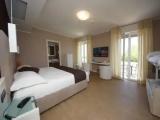 Superior Quadruple room with balcony