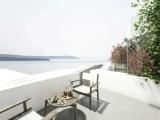 Standard Suite with mountain view