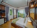 Grand room with balcony and with sea view