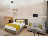 Deluxe Double room with street view