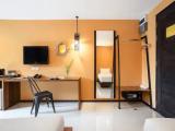Standard Triple room with balcony
