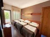 Standard Triple room with balcony