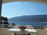 Studio with balcony and with sea view