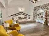 Luxury Single Suite beachfront