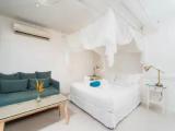 Grand room