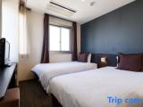Standard Twin room with city view