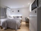 Standard Twin room with city view