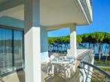 2 Bedrooms Apartment with balcony and with sea view