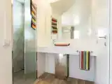 1 Bedroom Comfort room