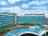 Double Junior Suite with pool view
