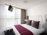 2 Bedrooms Apartment with harbour view