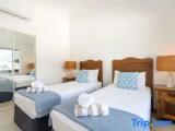 2 Bedrooms Standard room with pool view