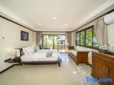 2 Bedrooms Deluxe Apartment with sea view