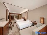 Standard Triple Family room