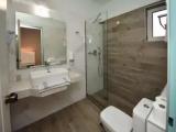 Standard Triple room with sea view