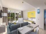 Standard room with garden view