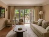 Suite with garden view