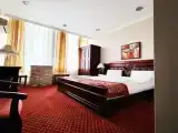 Standard Double room with city view