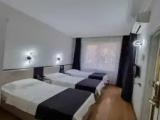 Standard Triple room with balcony