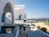 Premium Suite with mountain view