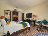 Deluxe Double room with balcony and with city view