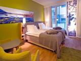 Standard room with mountain view