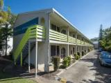 3 Bedrooms Sextuple Cottage