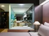 Superior room with city view