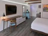 Standard room with pool view