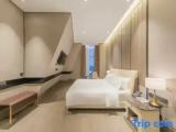 Standard Quadruple room with city view