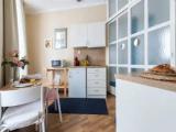 1 Bedroom Apartment with courtyard view