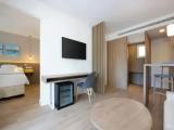 Suite with balcony