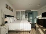 Premier Double room with city view