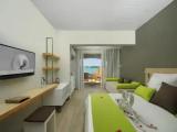 Superior Double room with balcony and beachfront