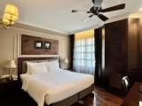 Deluxe room with balcony and with city view