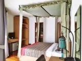 Standard room with balcony