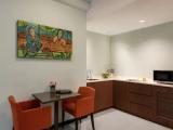 2 Bedrooms Premier Family room