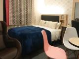 Premier room