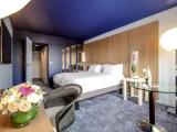 Deluxe room with lake view