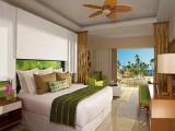 Junior Suite with partial ocean view