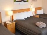 2 Bedrooms Quintuple Suite