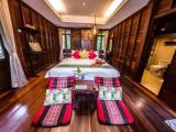 Garden Double Bungalow